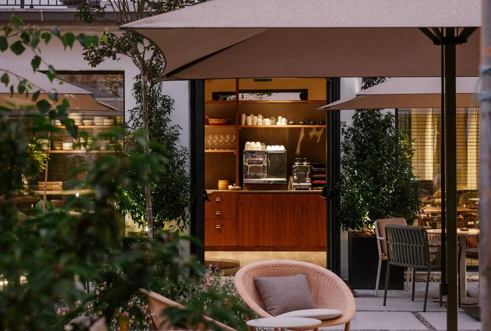 Hotel Rhin Garden Santander