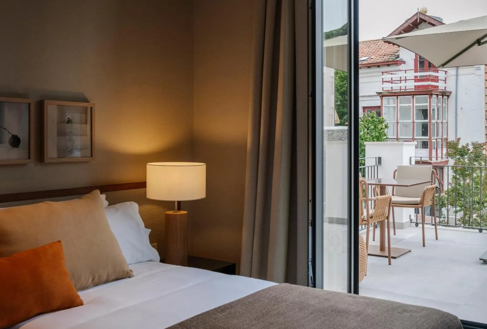 Hotel Rhin Garden Santander